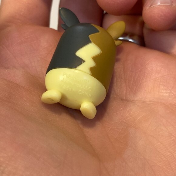 Pokemon Jazwares Morpeko Mini Figure 1.5" Figurine Toy - Picture 8 of 8